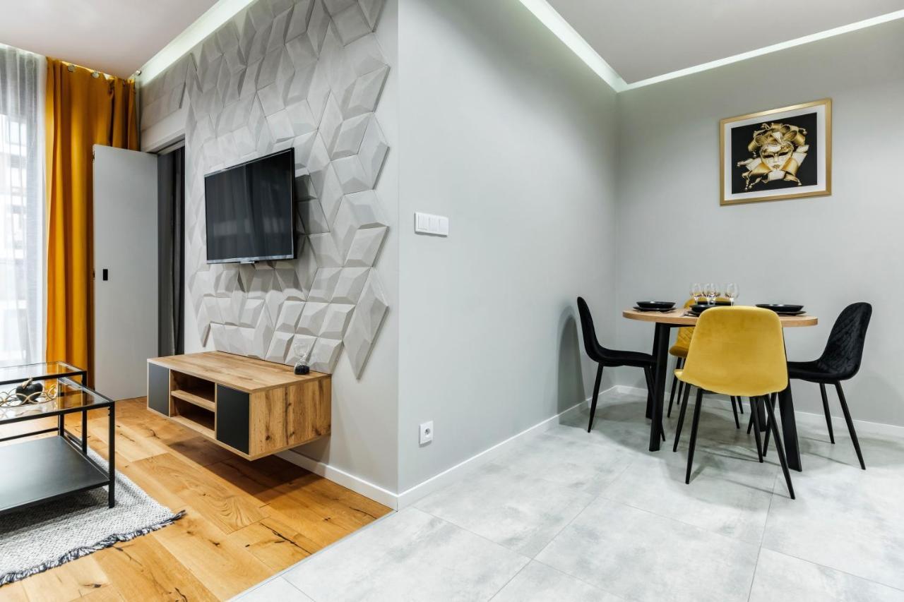 Apartament Active Residence Lublin Buitenkant foto